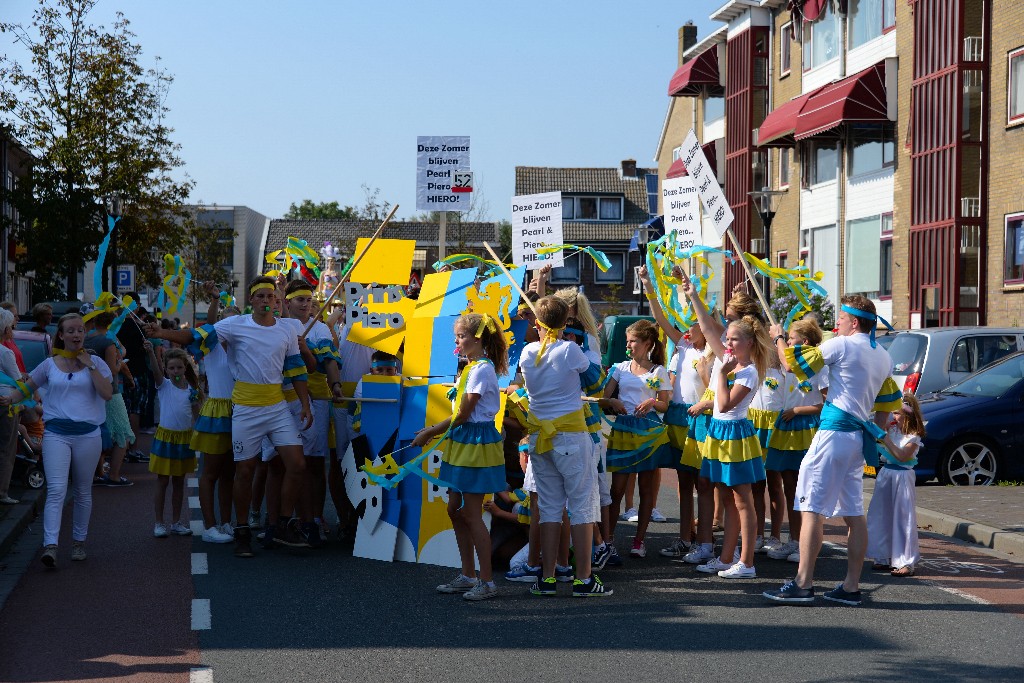 ../Images/Zomercarnaval Noordwijkerhout 086.jpg